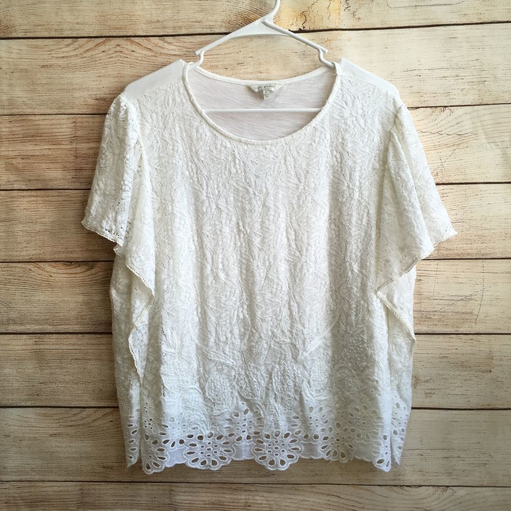 LUCKY‎ BRAND EYELET TOP IN CREAM